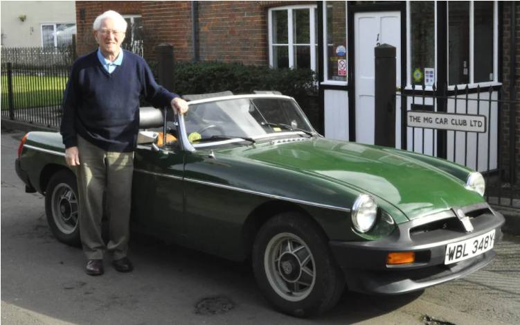 Don Hayter with his MG V8